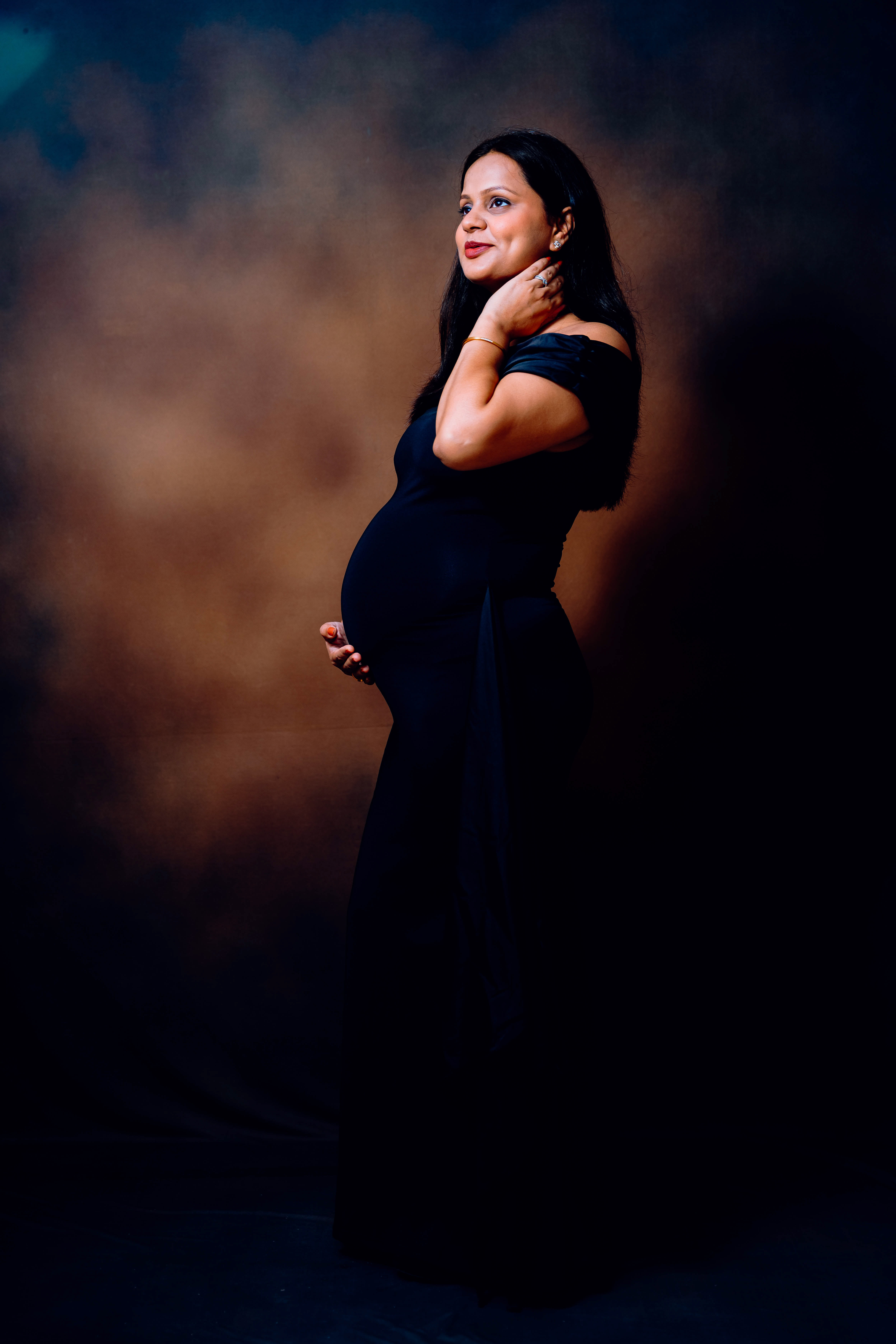 Romantic maternity shoot Bangalore